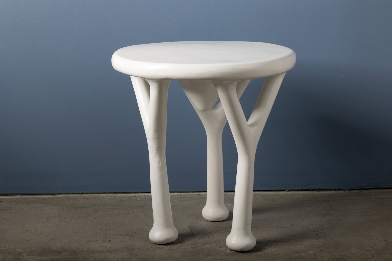 John Dickinson, 'Y' Side Table: JOHN DICKINSON 'Y' side table, model no. 118, ca. 1970 Lacquered resin. Produced in the USA. 21" H x 19.5" Diameter