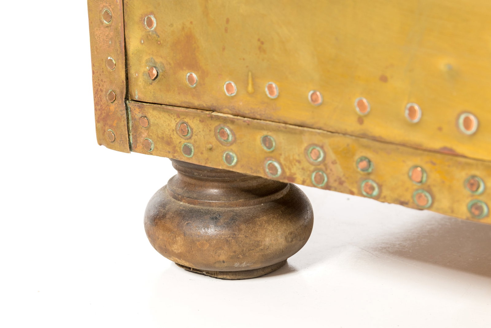 Sarried, Case Coffee Table - 9