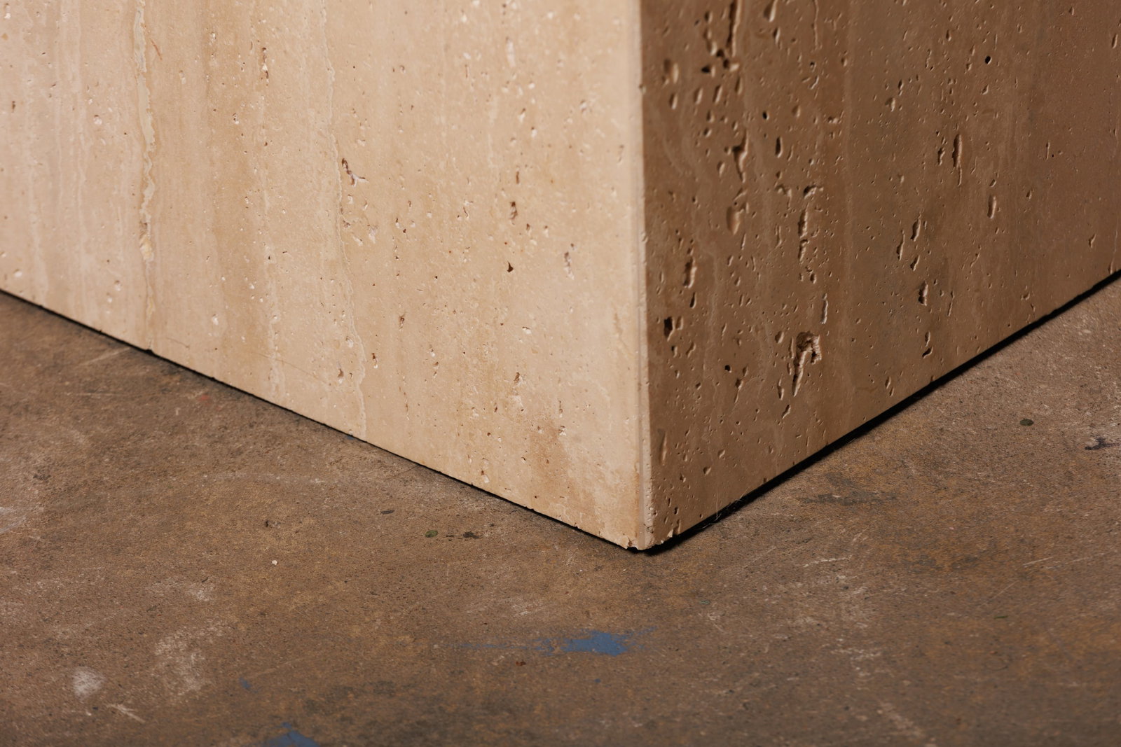 Form (LA), Square Pedestal - 4