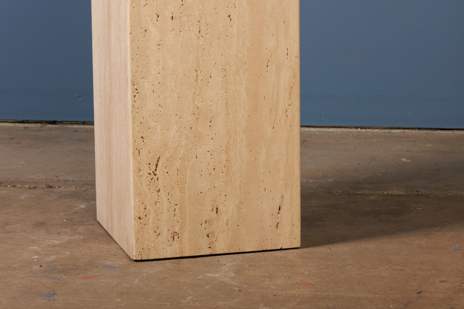 Form (LA), Square Pedestal - 5