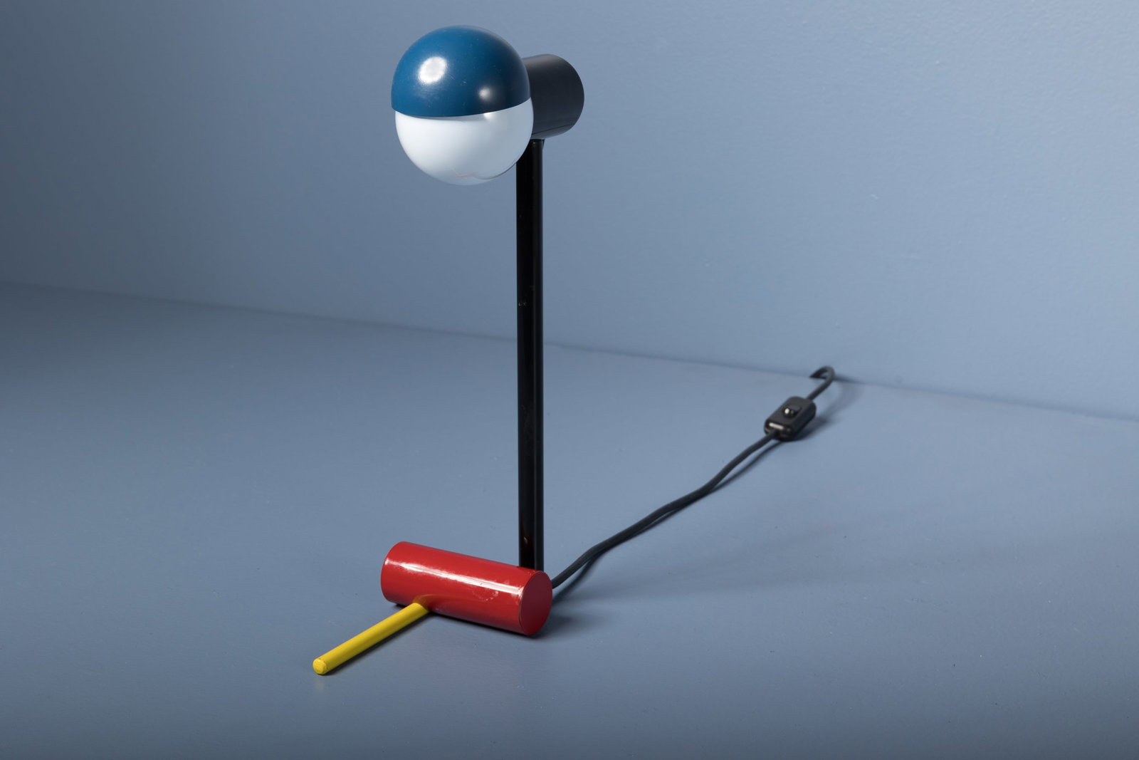 After Gerrit Rietveld, Table Lamp: AFTER GERRIT RIETVELD Table lamp, 1980s Painted metal. 15" H x 7" X x 4" D 