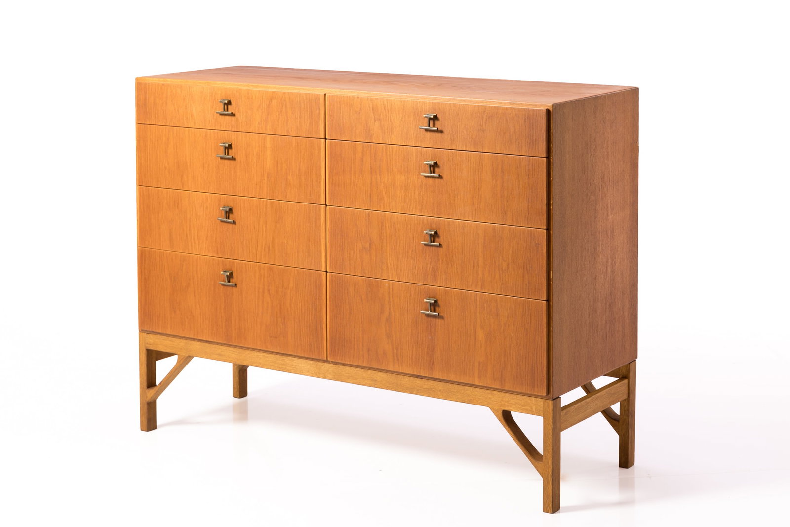 Borge Mogensen, Eight-Drawer Chest: BORGE MOGENSEN Eight-drawer chest, 1950s Oak, brass. Manufactured by FDB Mobler, Denmark. Back with manufacturer's stamp. 36.5" H x 48" W x 18" D