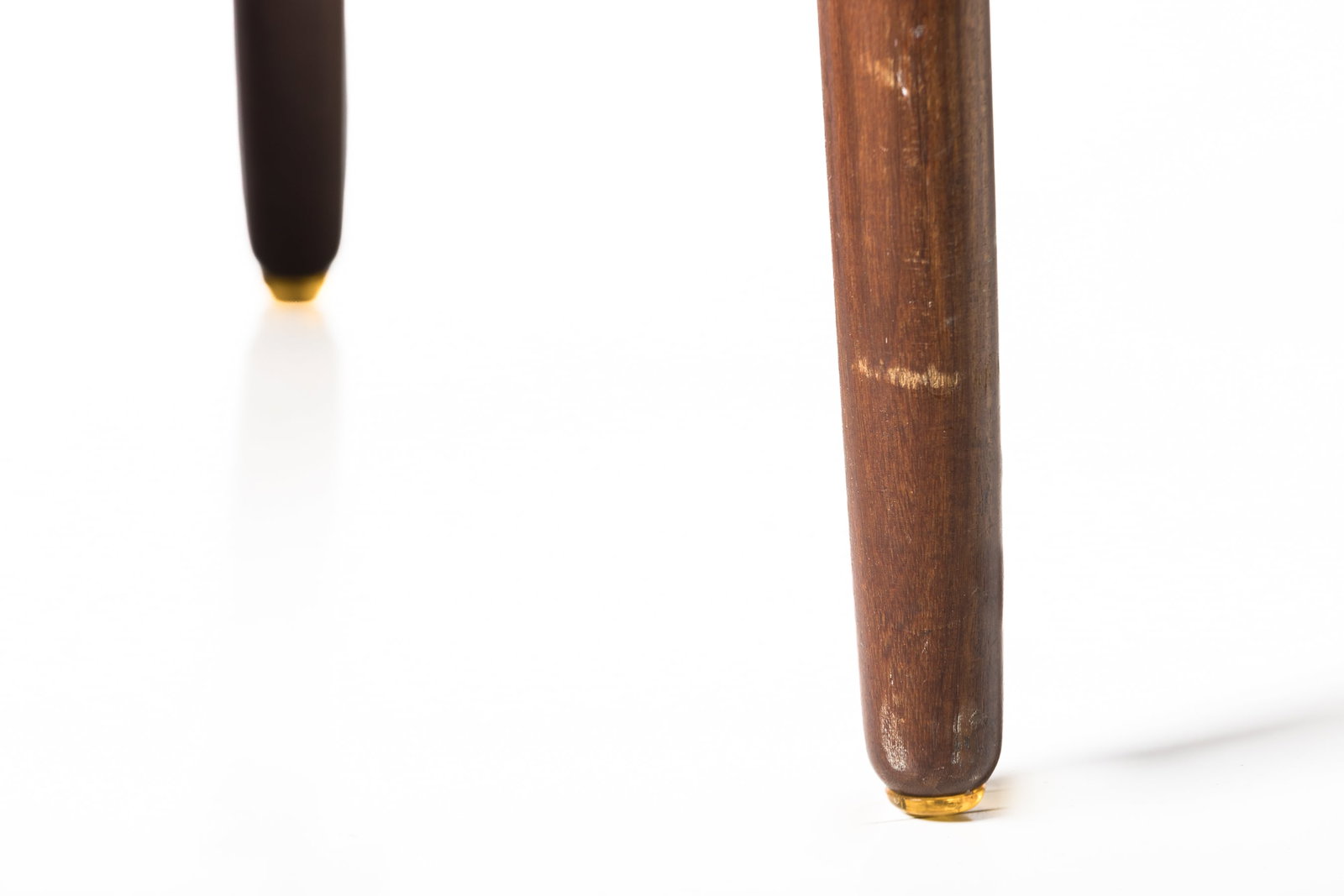 Sigfred Omann, Stools (2) - 4