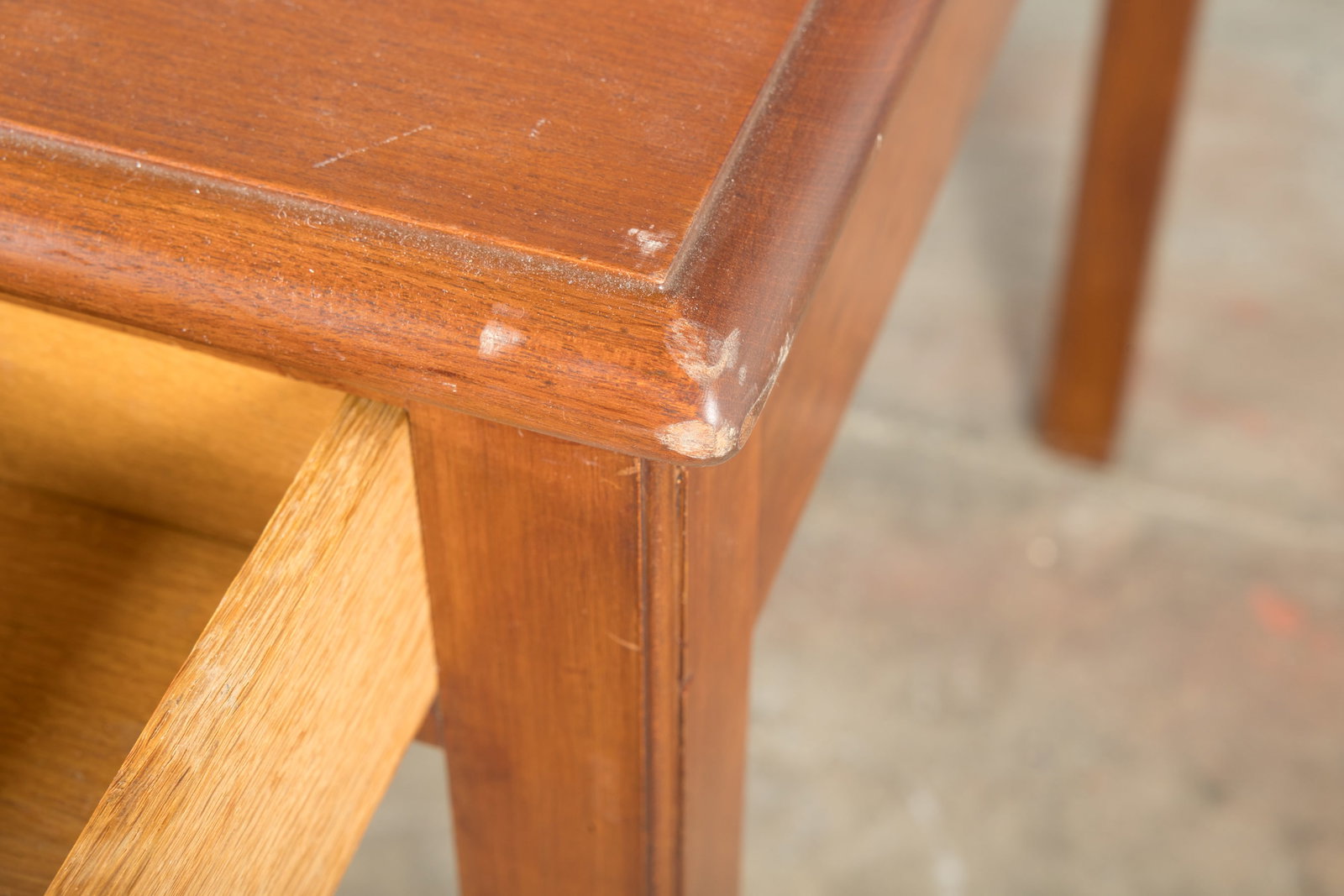 Danish, Desk - 11