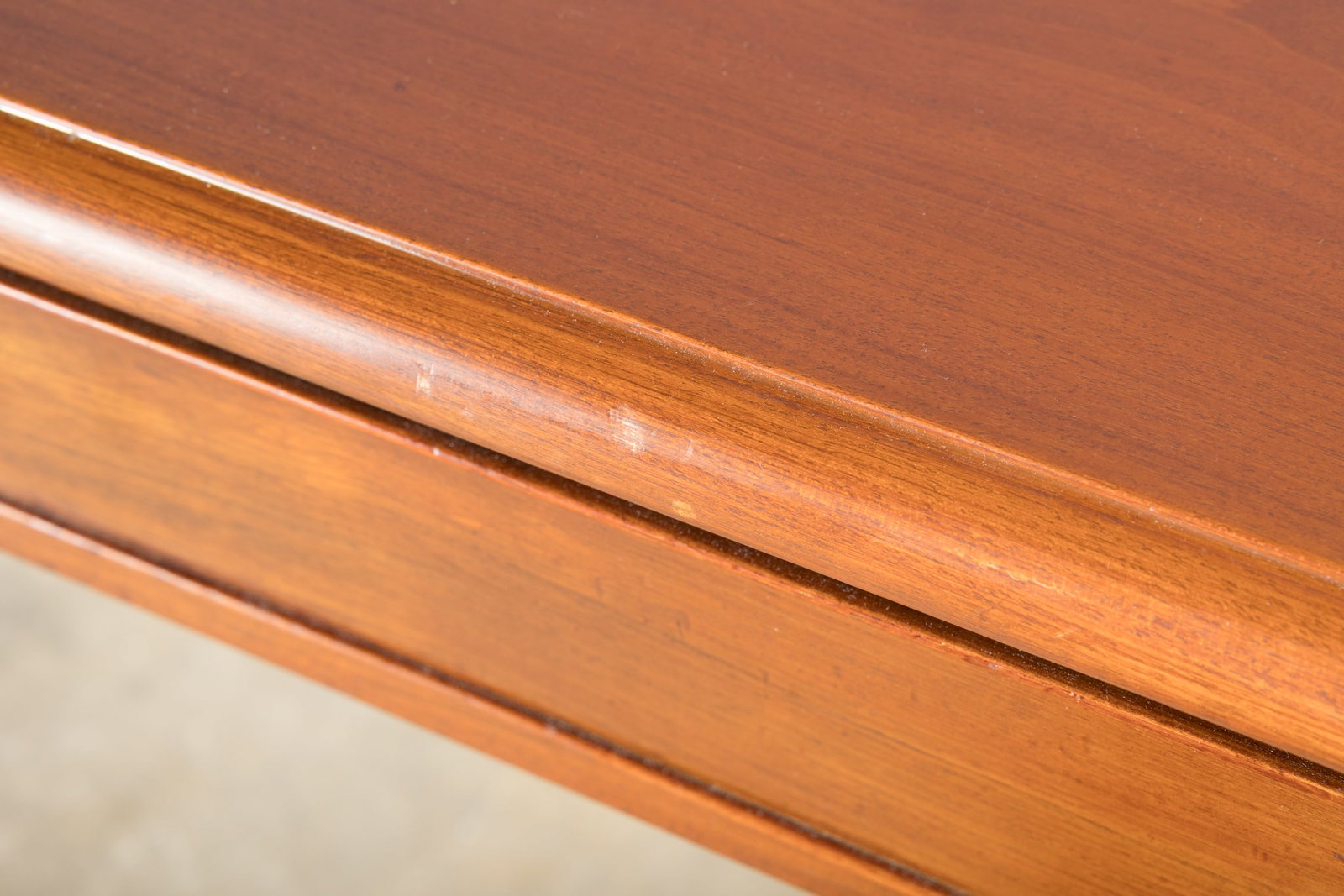 Danish, Desk - 13