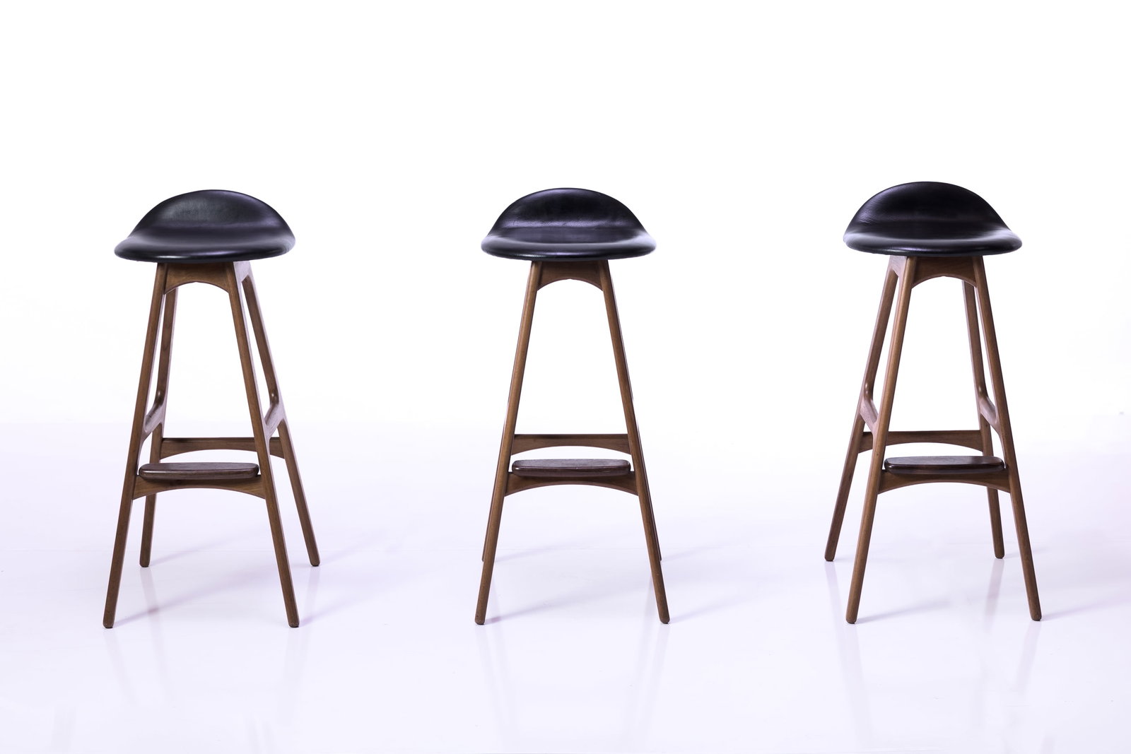 Eric Buch, Barstools (3) (1 of 6)