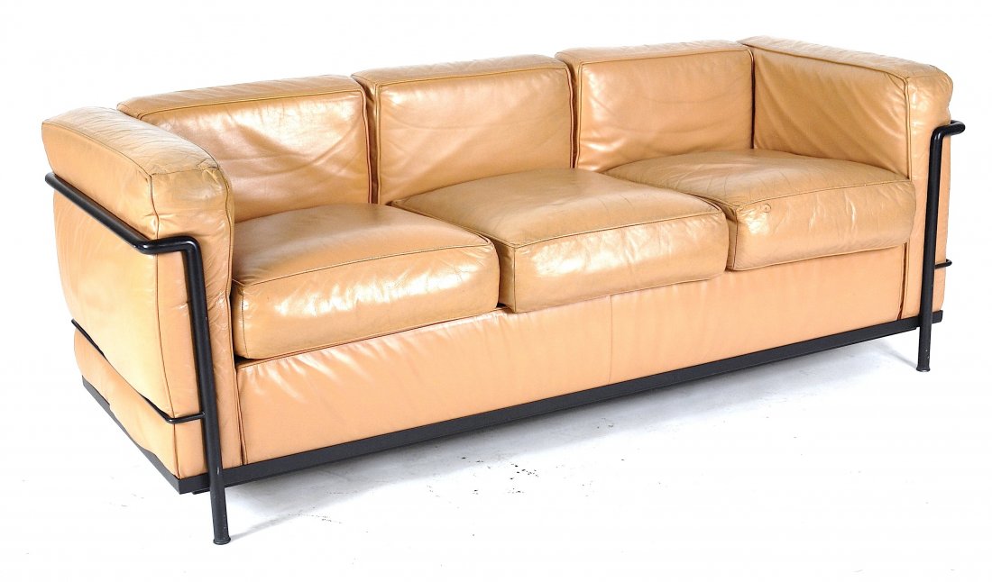Corbusier LC3 sofa (1 of 1)