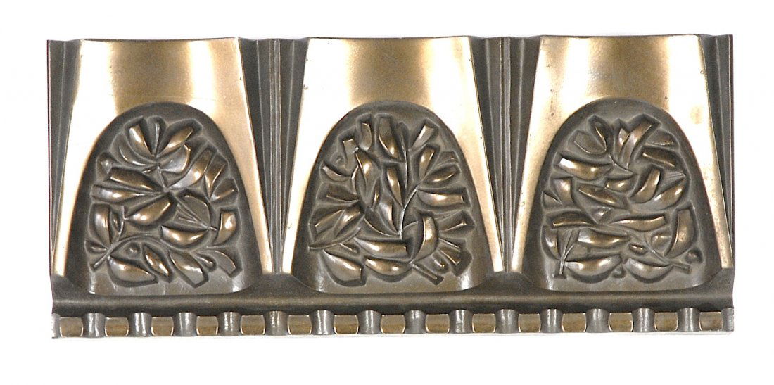 Malcolm Leland cast bronze architectural element (1 of 1)