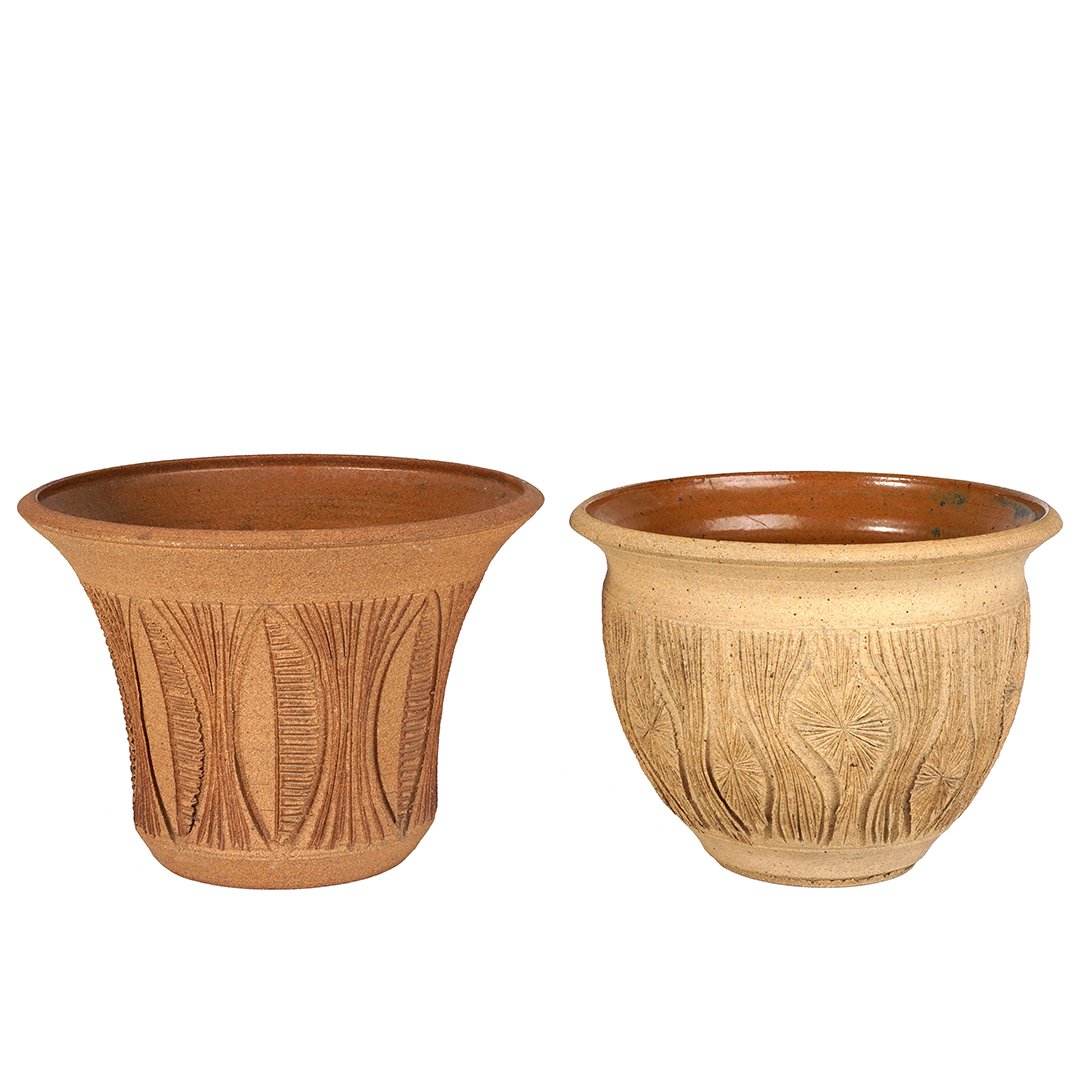 Robert Maxwell stoneware pots (2) (1 of 3)