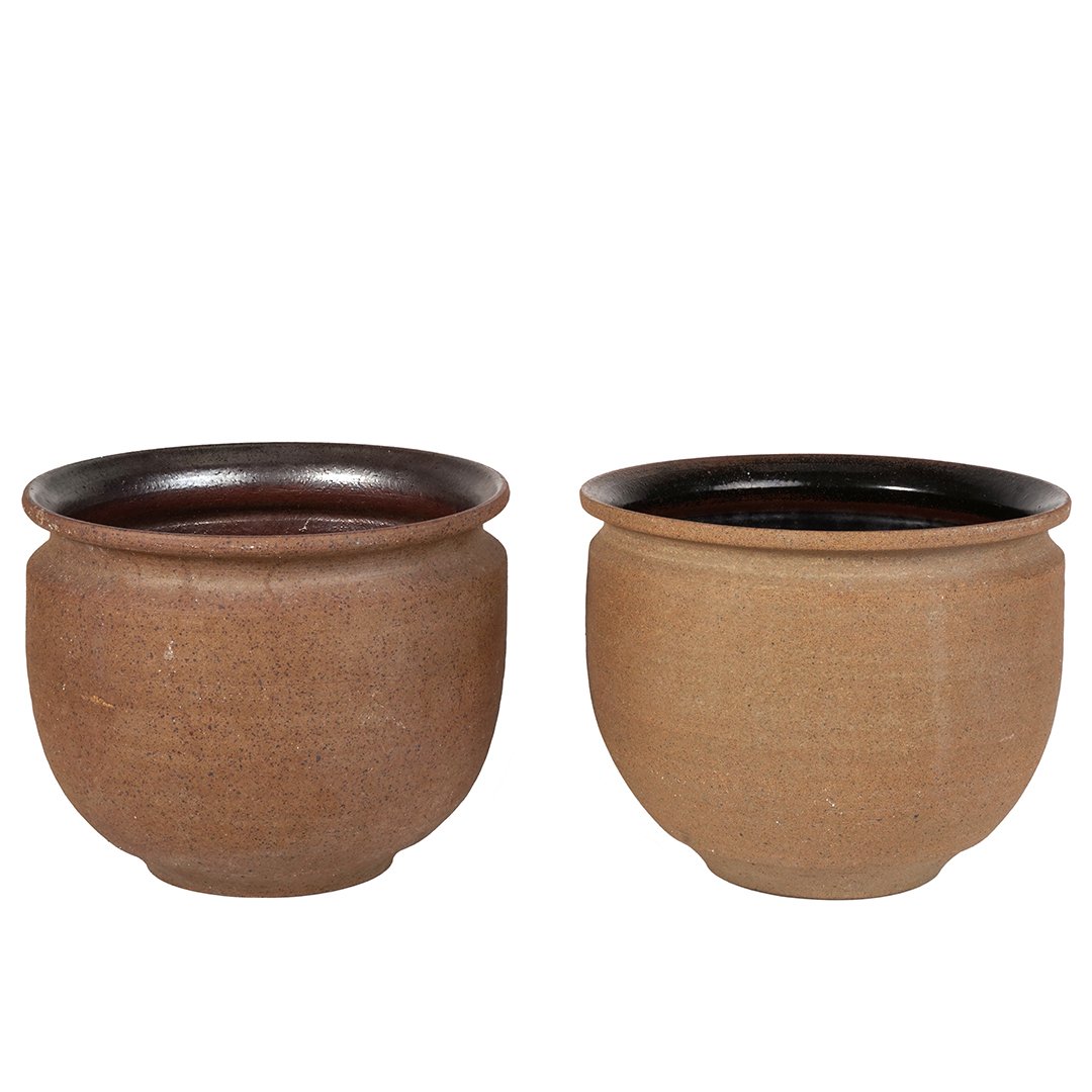 Earthgender stoneware pots (2) (1 of 2)