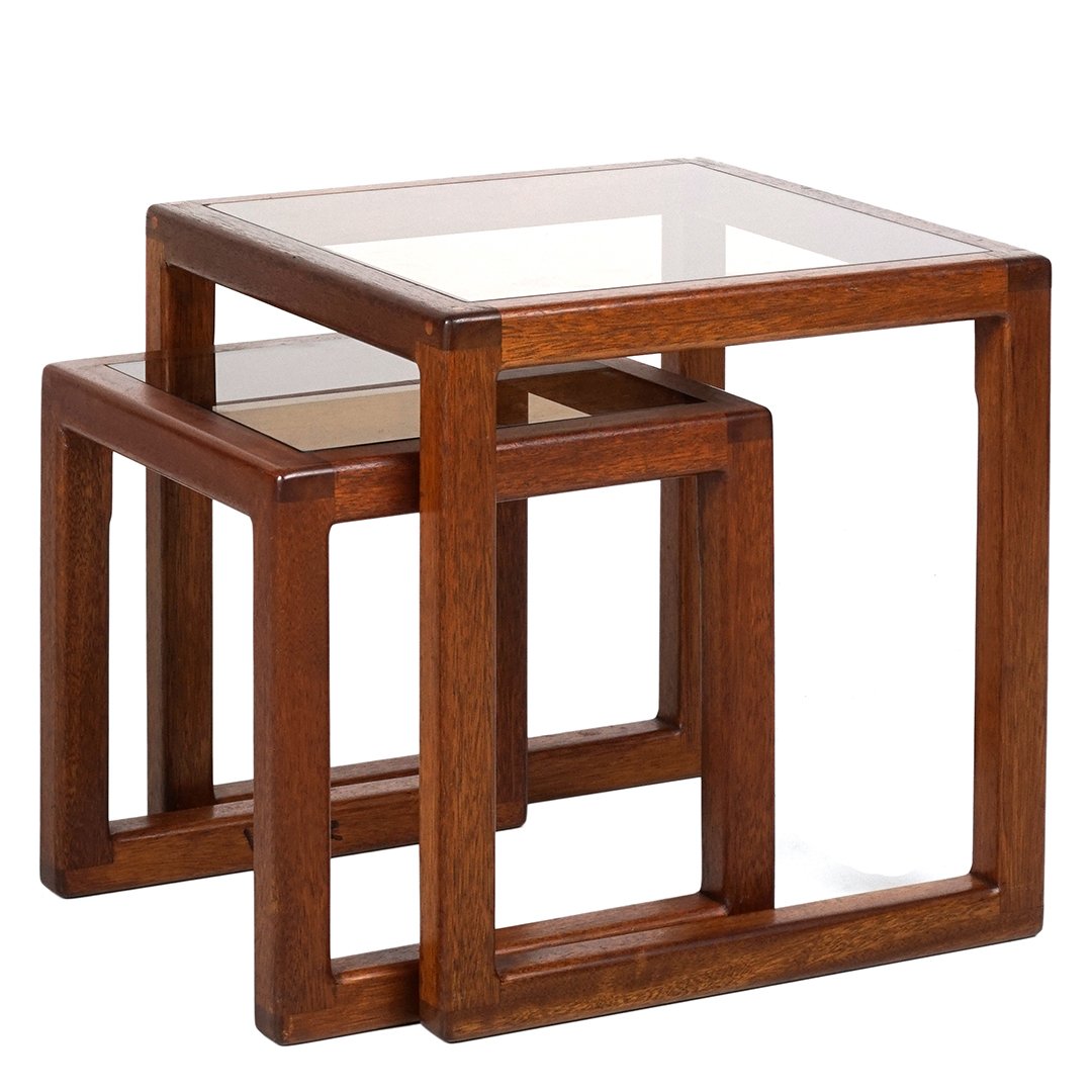 Pair craft nesting tables (2) (1 of 3)