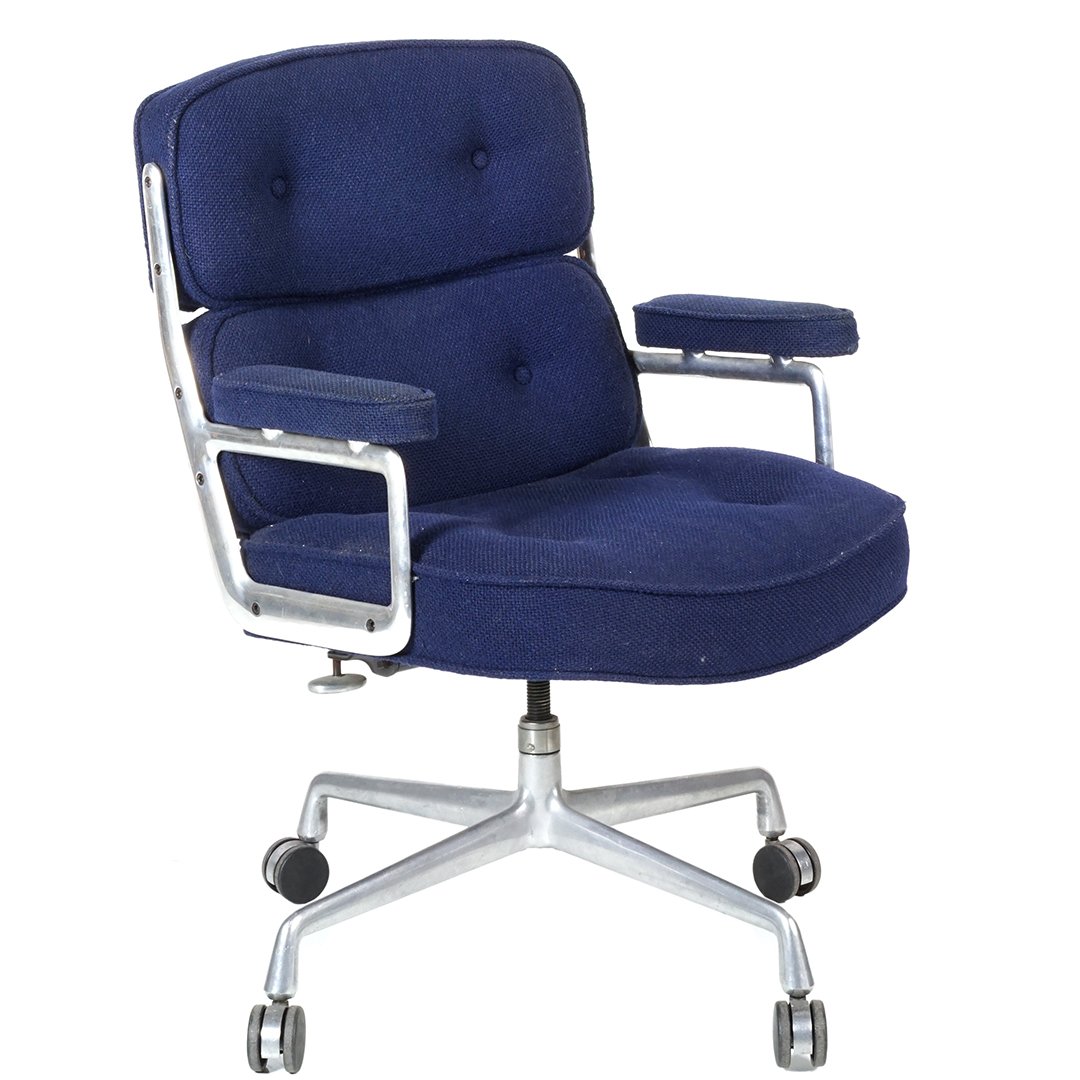Charles and Ray Eames Time-Life chair (1 of 2)