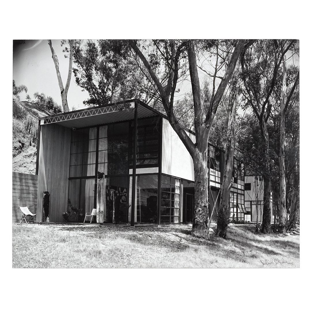 Julius Shulman photograph (1 of 2)