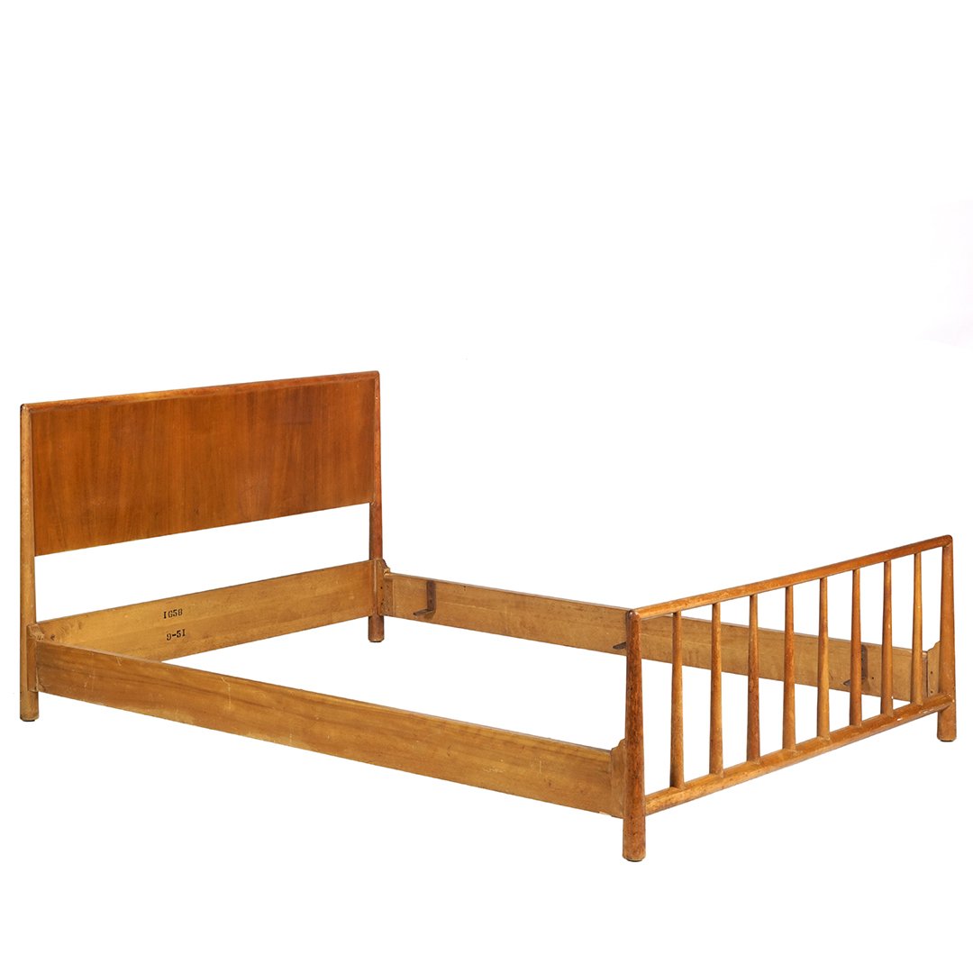 T.H. Robsjohn-Gibbings bed (1 of 2)