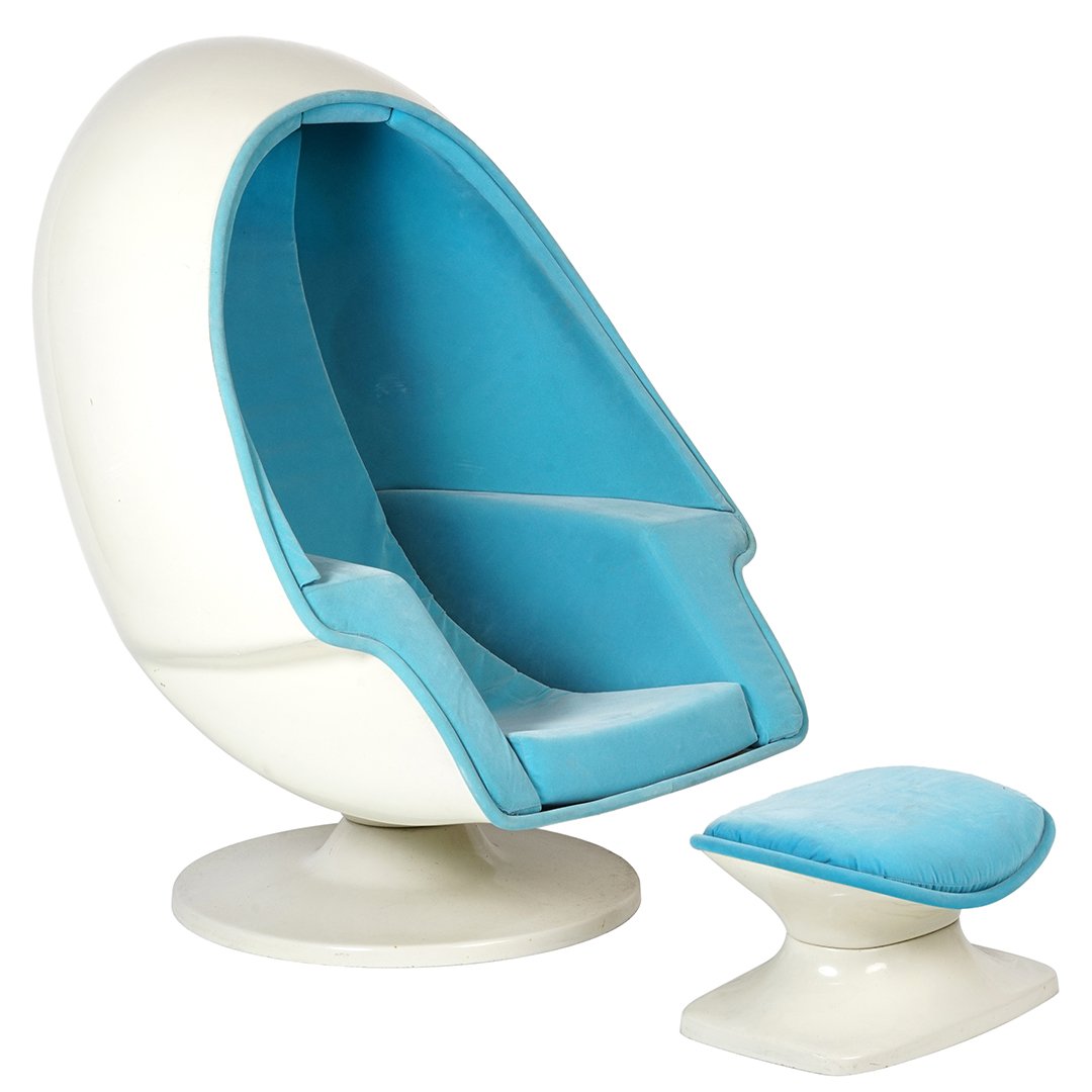 Lee West egg chair and ottoman (1 of 4)