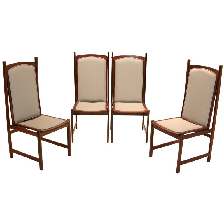 Celina Moveis dining chairs (1 of 8)