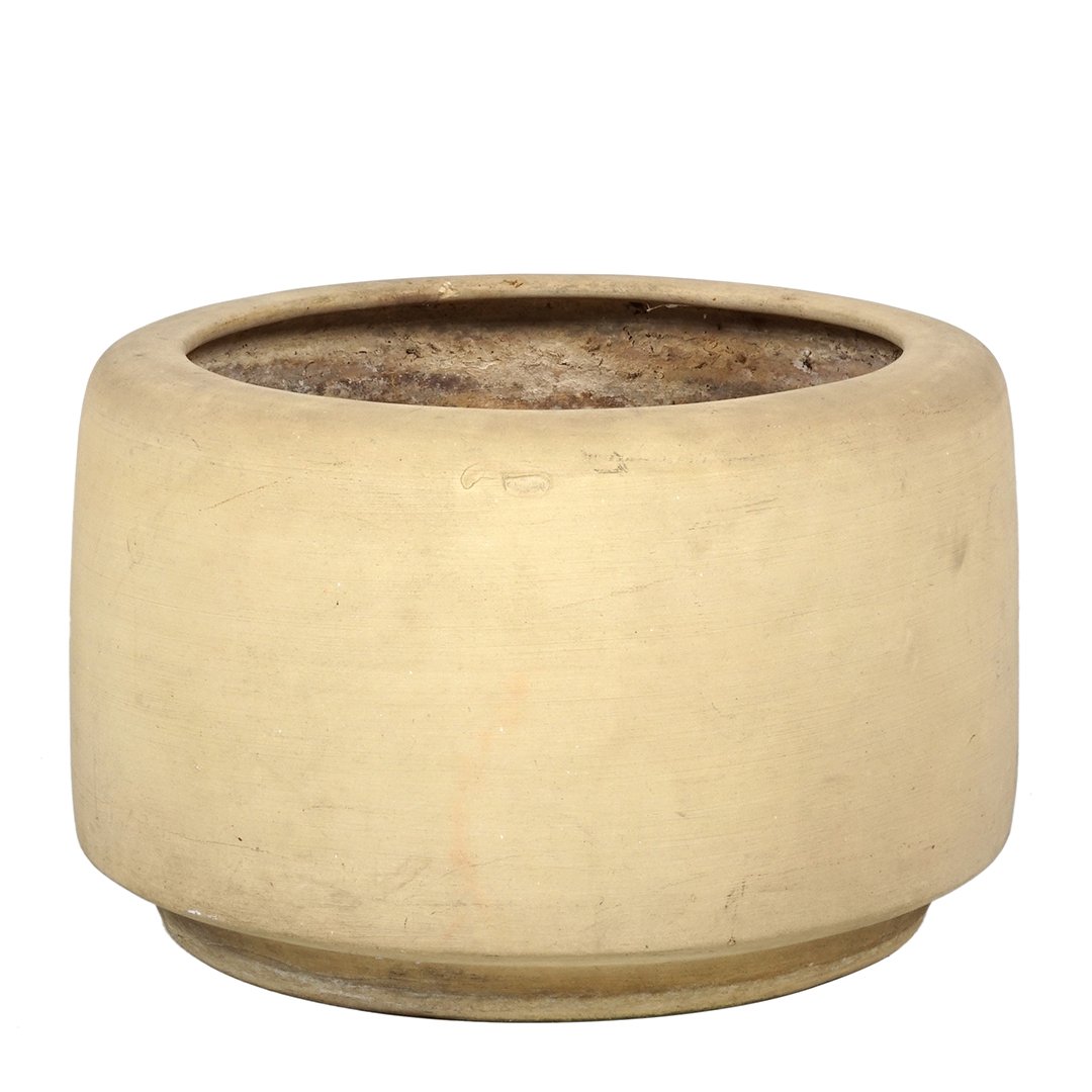 Architectural Pottery tire planter (1 of 3)