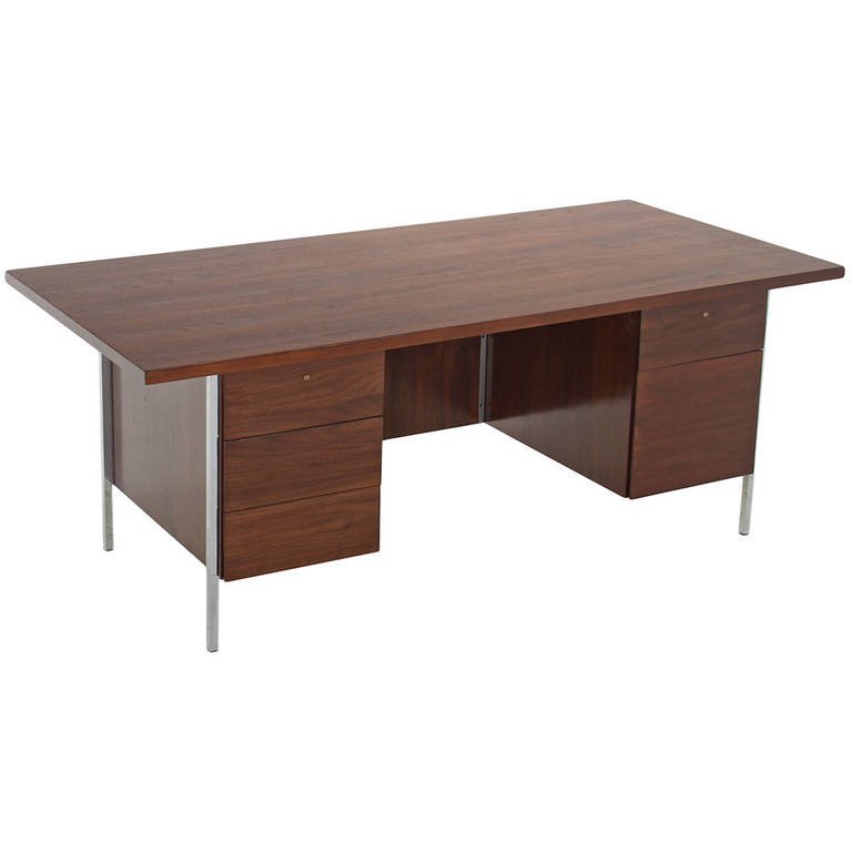 Florence Knoll walnut and chrome desk (1 of 7)