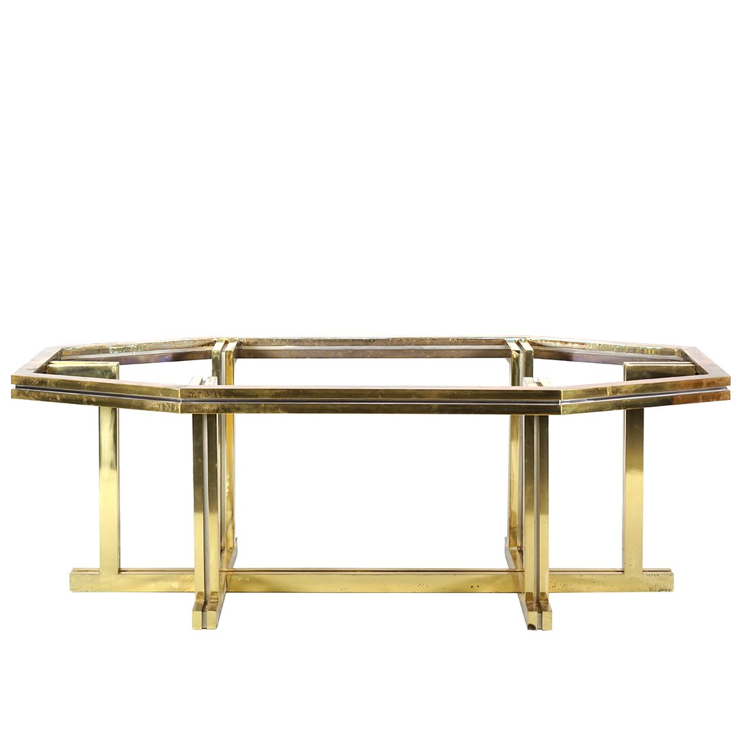 Romeo Rega dining table (1 of 3)