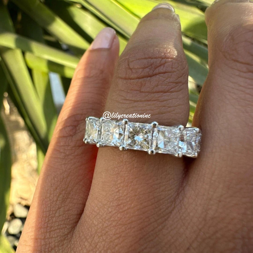 14 Carat Princess Cut Diamond Eternity Band in 14k White Gold: 14k White Gold Princess Cut Diamond Eternity Band /Total Diamond Weight: 14 Carat Solid 14k White Gold & Conflict - Free Lab Grown Diamond/Diamond Quality : E in Color & VVS-VS in Clarity/Width : 6 mm