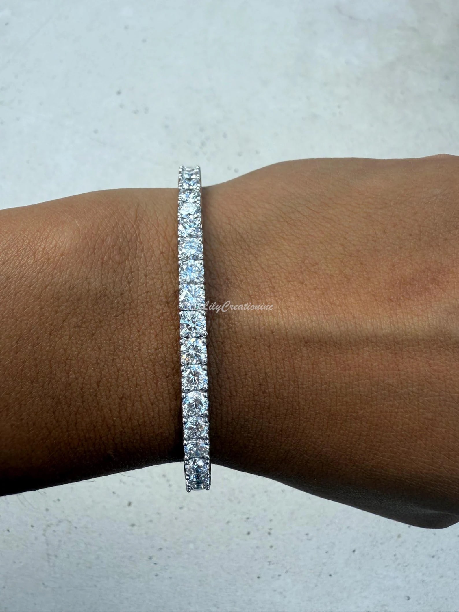 5 Carat Round Diamond Flexible Bangle in 14k White Gold (1 of 3)