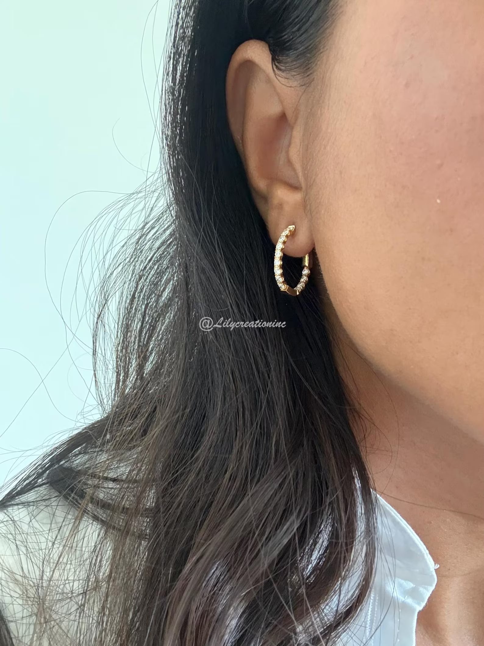 1 Carat Round Diamond Hoops in 14k Yellow Gold: 14k Yellow Gold Round Diamond Hoops Earring /Total Diamond Weight : 1 Carat Solid 14K Yellow Gold & Conflict-Free Lab-Grown Diamonds?Diamond Quality : E In Color & VVS-VS In Clarity/Length: 15mmBackin