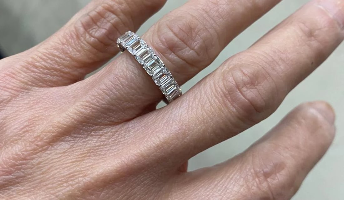 5 Carat Emerald Cut U Prong Platinum Diamond Eternity Band in 14k White Gold: 14k White Gold Emerald Cut U Prong Platinum Diamond Eternity Band /Total Diamond Weight: 5 Carat Solid 14k White Gold & Conflict - Free Lab Grown Diamond/Diamond Quality : E in Color & VVS-VS in Clari