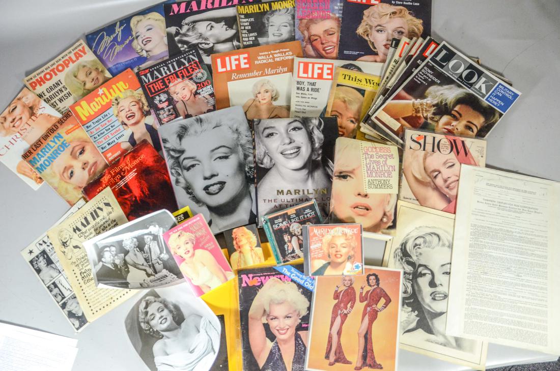 Marilyn Monroe memorabilia lot, including 2 DVDs, 6 (1 of 11)
