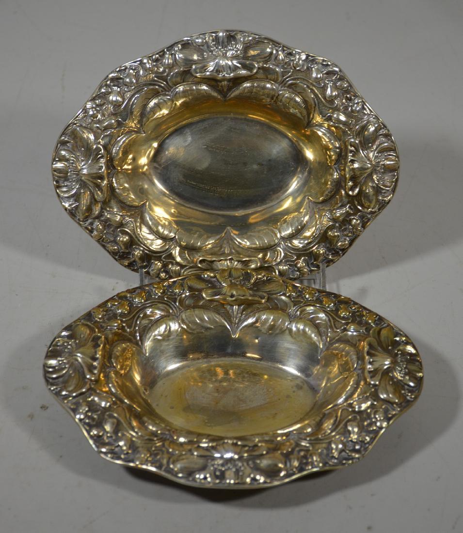 (2) Gorham sterling silver lily pattern A2737 oval (1 of 3)