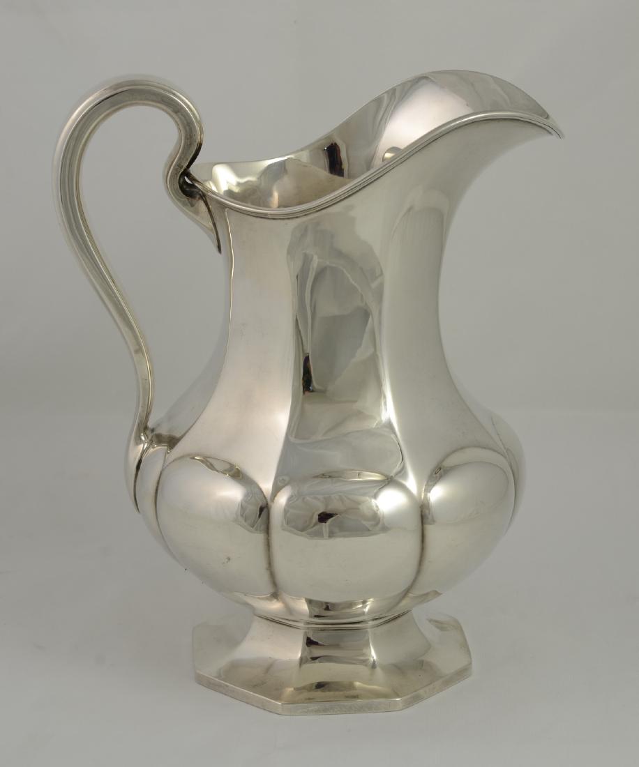 Reed & Barton Sterling Silver Lobed-Gourd Form Water Pi (1 of 4)