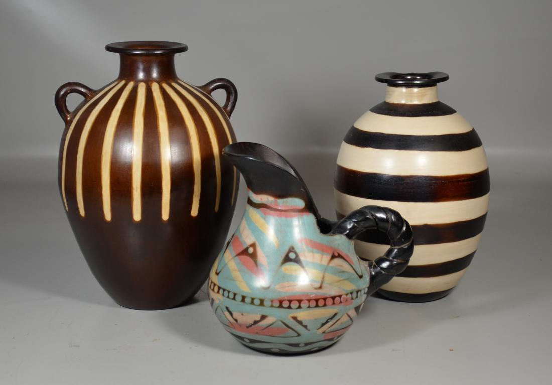 3 Chulucanas Peruvian Pottery Vases (1 of 5)