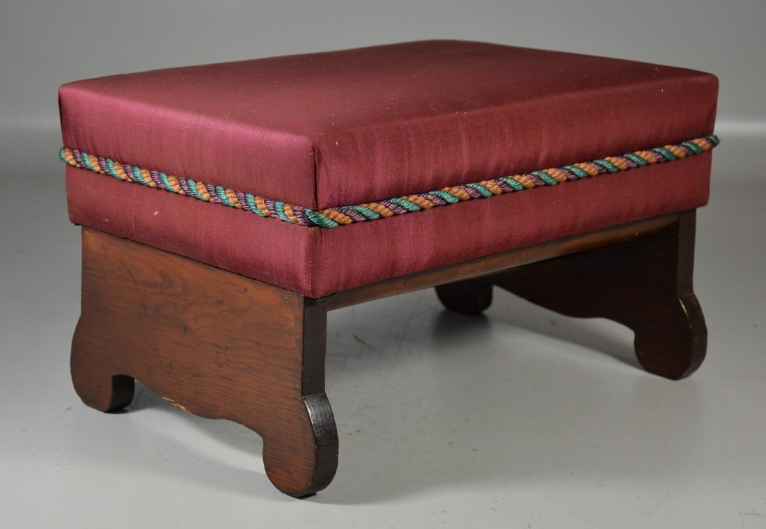 Pine Footstool with Lift Lid (1 of 3)