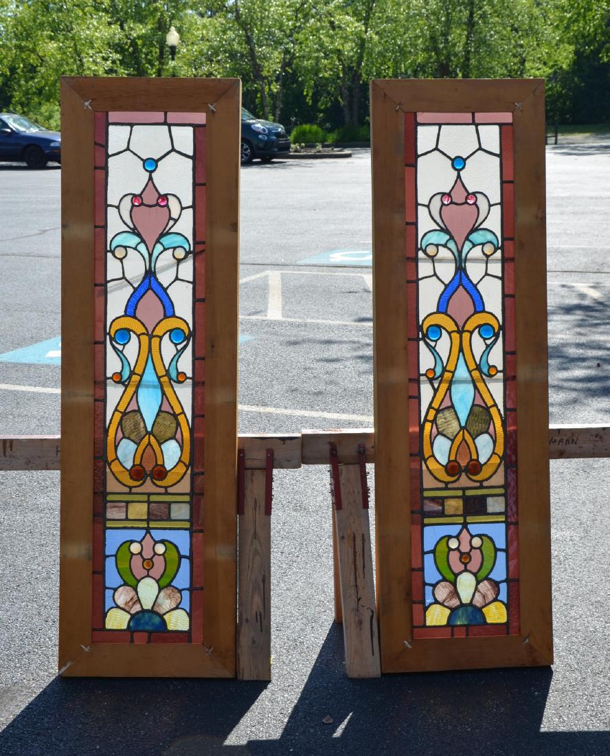 Pr oak framed stained glass windows (1 of 3)