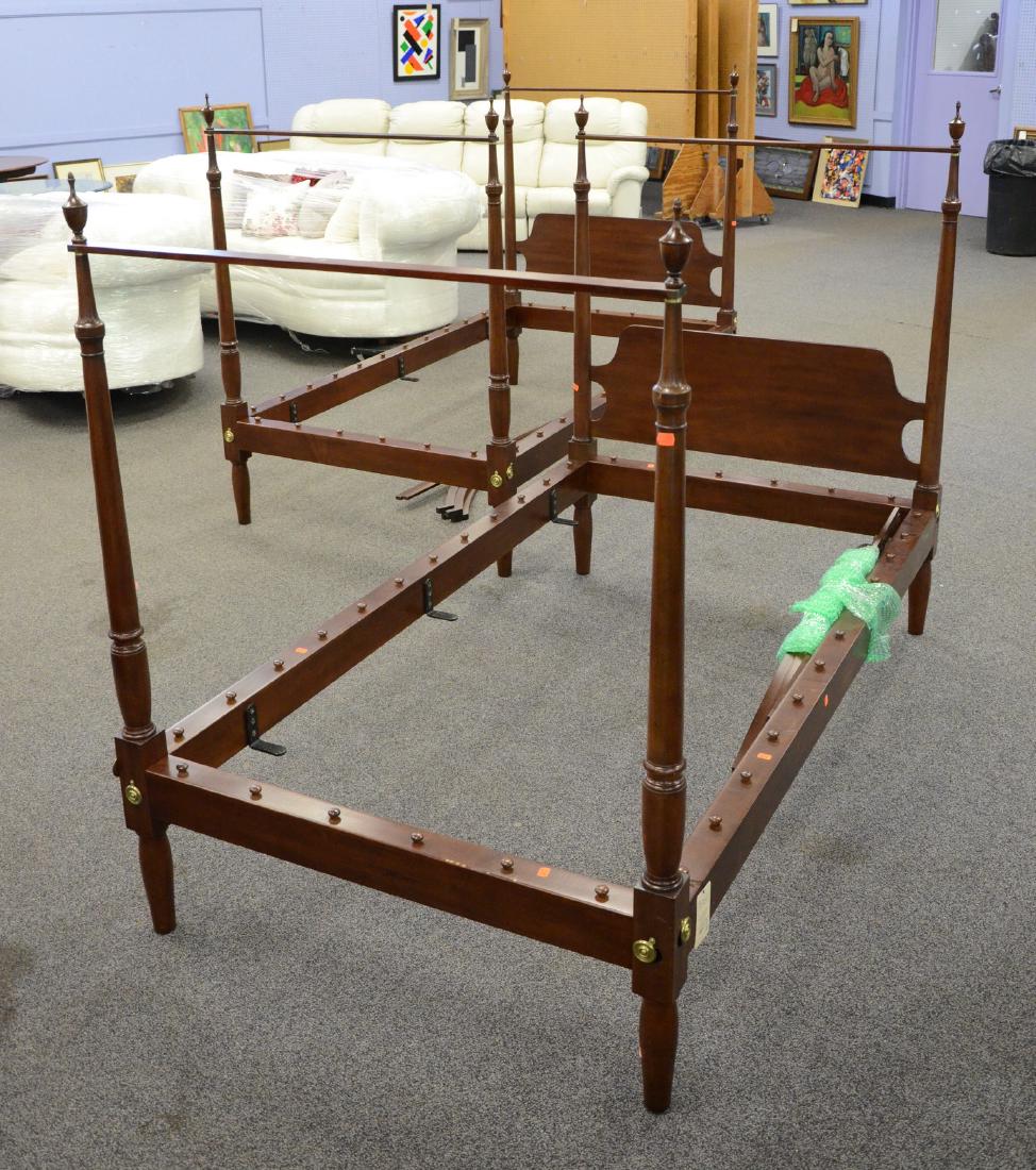 2 Kittinger Canopy Beds, Style # 21, Serial # C582: Two (2) Kittinger Canopy Beds, Style # 21, Serial # CR582