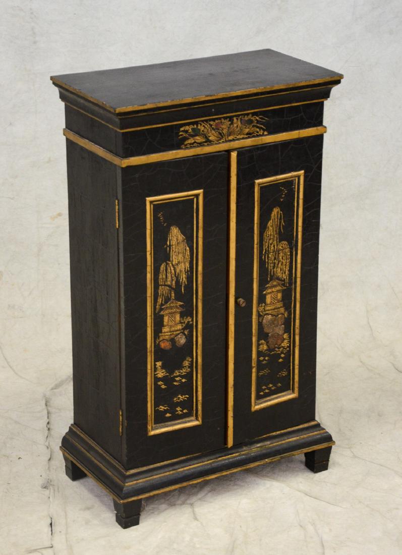 Chinoiserie 2-door tobacco cabinet (1 of 5)
