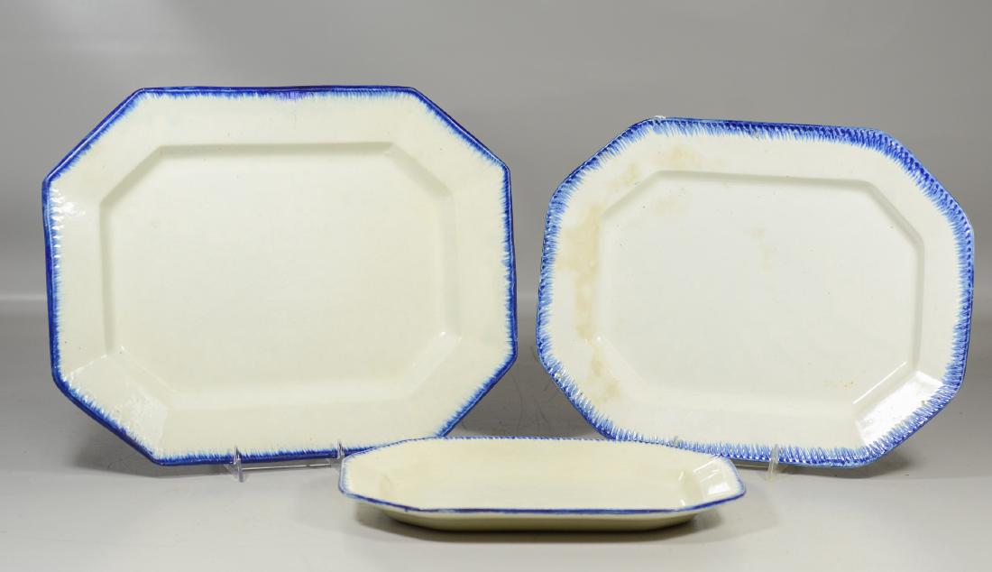 Assembled nest of (3) Leeds feather edge platters, (1 of 2)