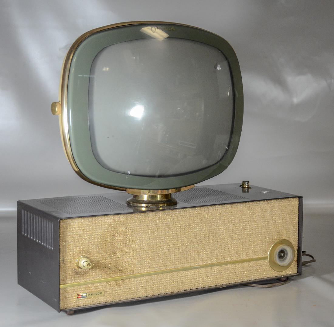 Philco Predicta TV on stand, slight indentation and (1 of 3)