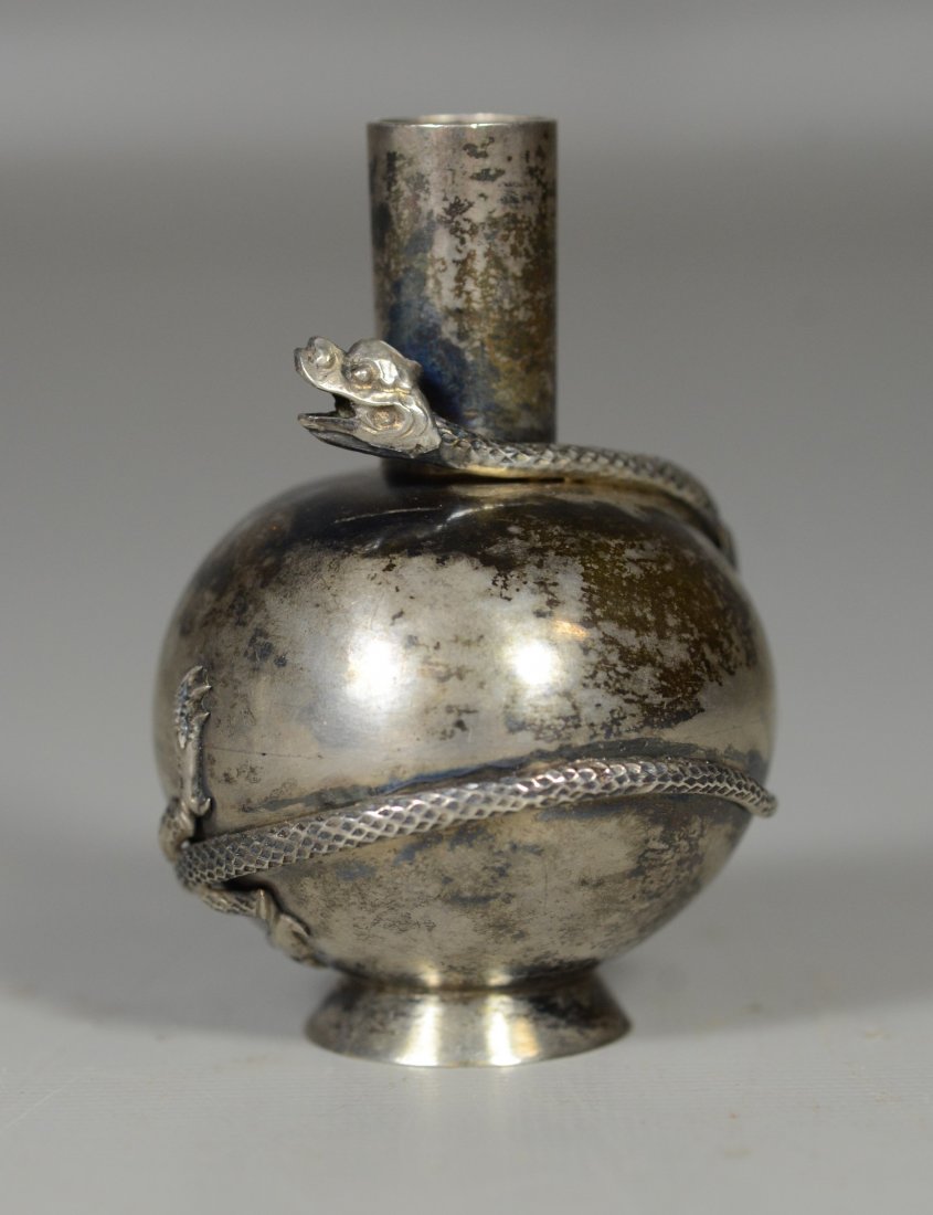 Chinese Export silver bud vase (1 of 4)