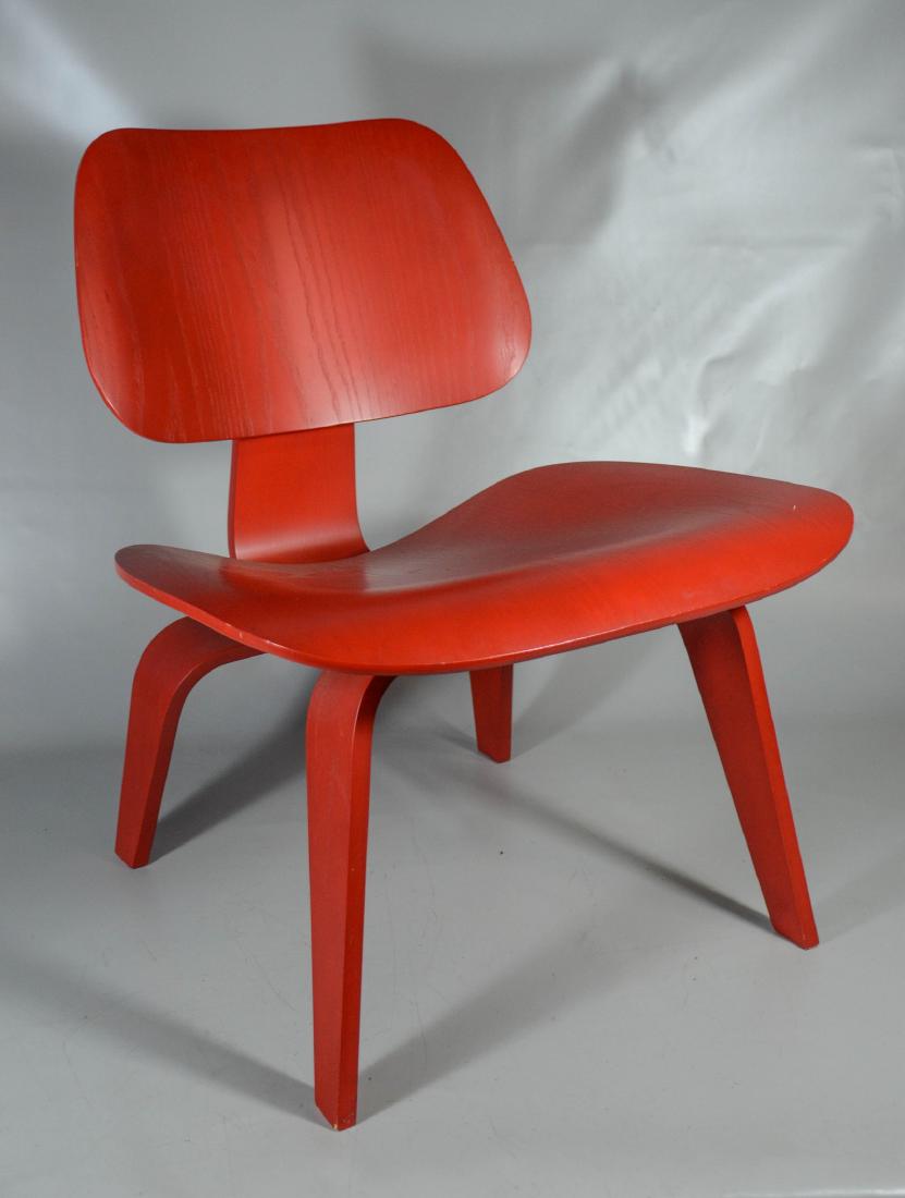 Charles/Ray Eames red LCW lounge chair (1 of 5)