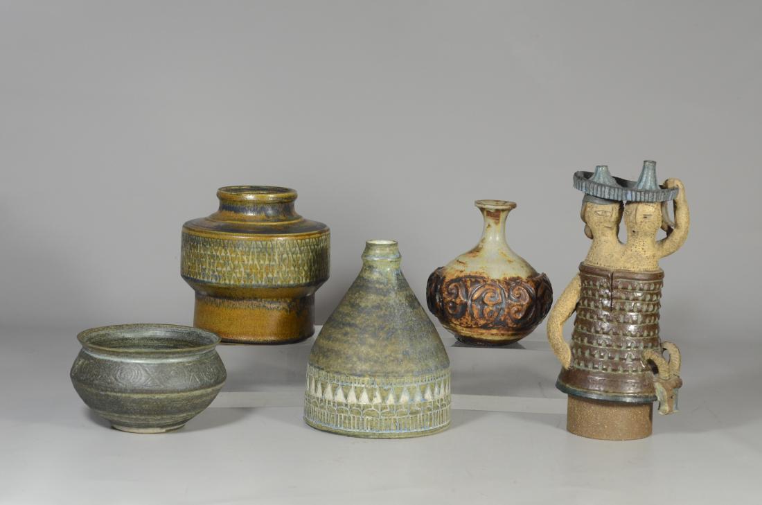 (5) pcs studio pottery, mostly Norwegian, 2 signed (1 of 6)