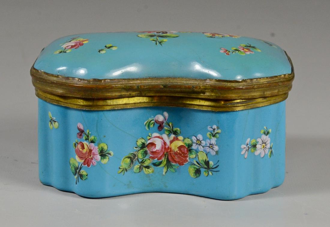 Battersea Bilston English enamel traveling inkwell: Battersea Bilston English enamel traveling inkwell, fitted box with inkwell and sander, both with original tops