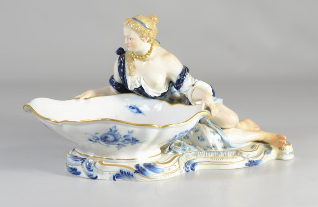 Meissen blue & white figural sweet­ meat dish, 19th c (1 of 4)