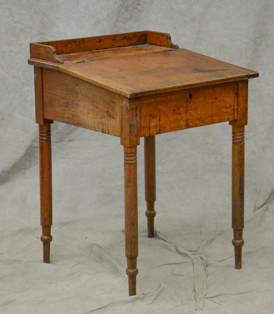 Walnut Sheraton Lift Lid School Desk With Dovetail G