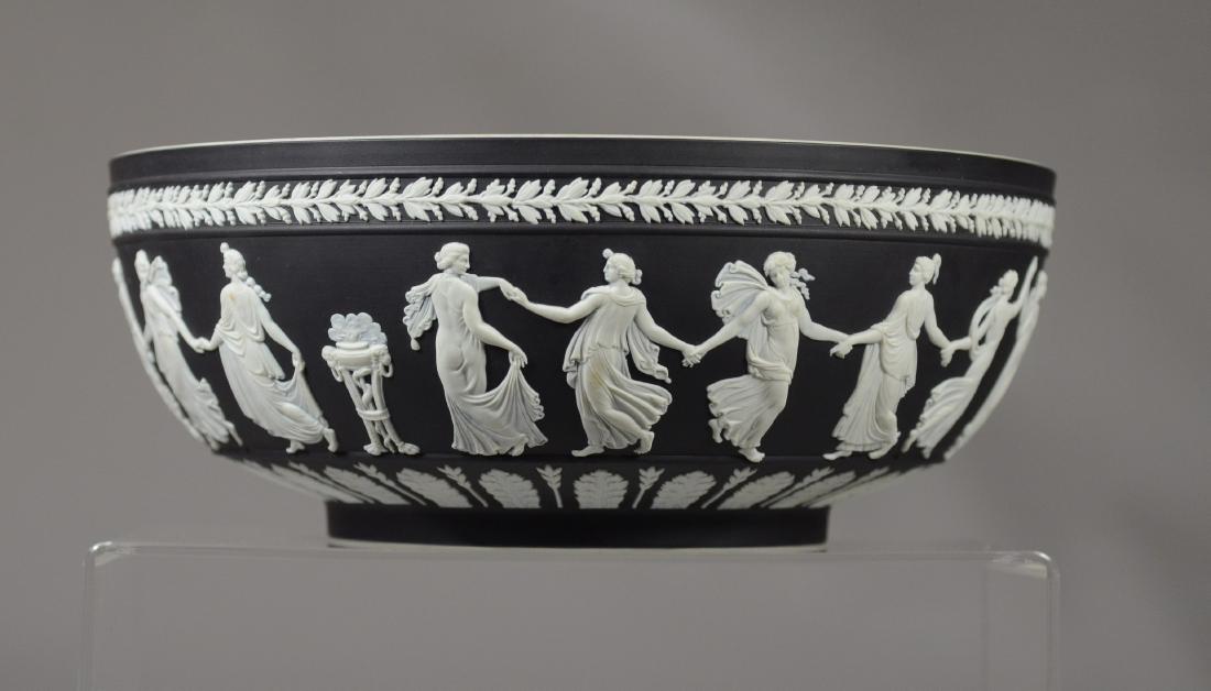 Wedgwood black basalt dip Jasperware Dancing Hours bowl (1 of 5)