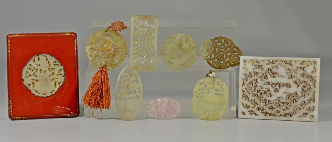 9 Pieces of carved Chinese jade (1 of 14)