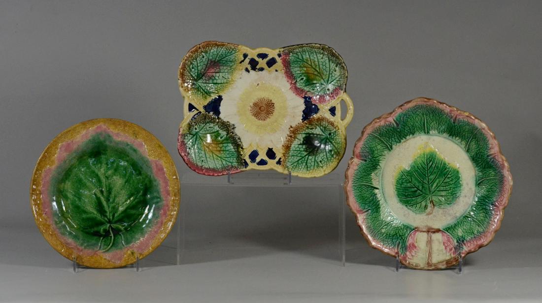 3 majolica leaf plates, 1 marked Etruscan (1 of 9)