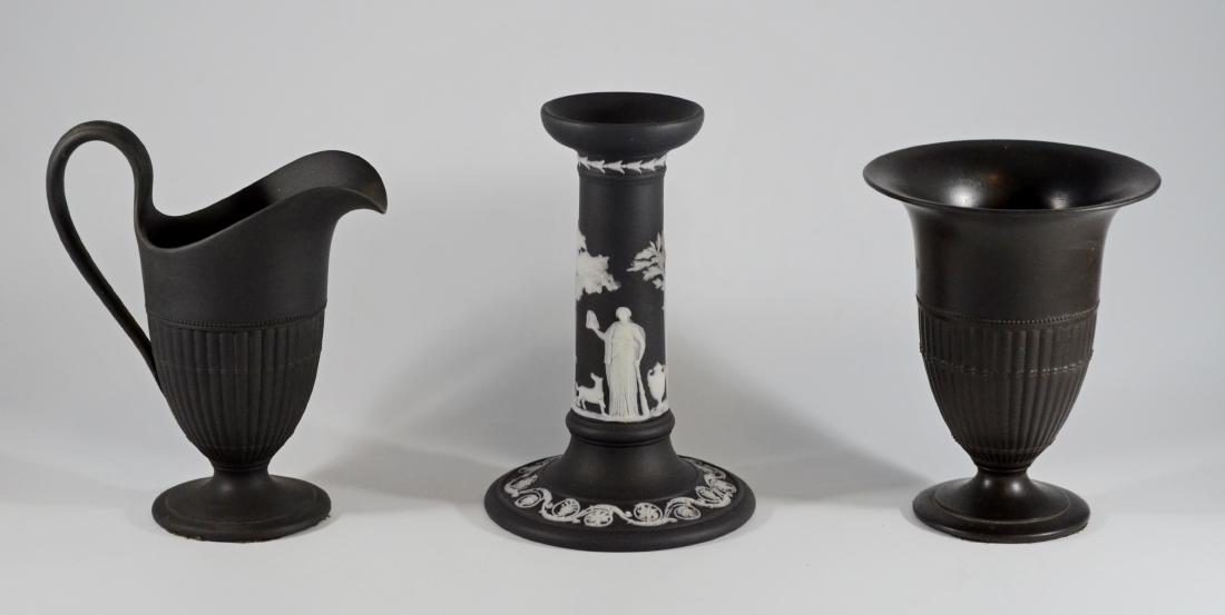 (3) pc Wedgwood black basalt helmet creamer and suga (1 of 4)