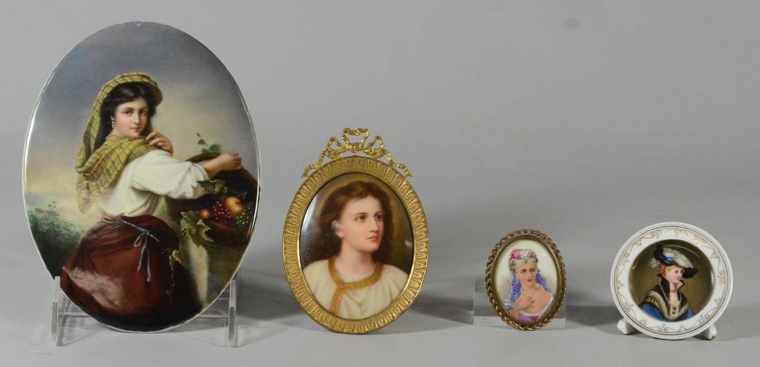 (4) oval/round porcelain portrait plaques (1 of 6)
