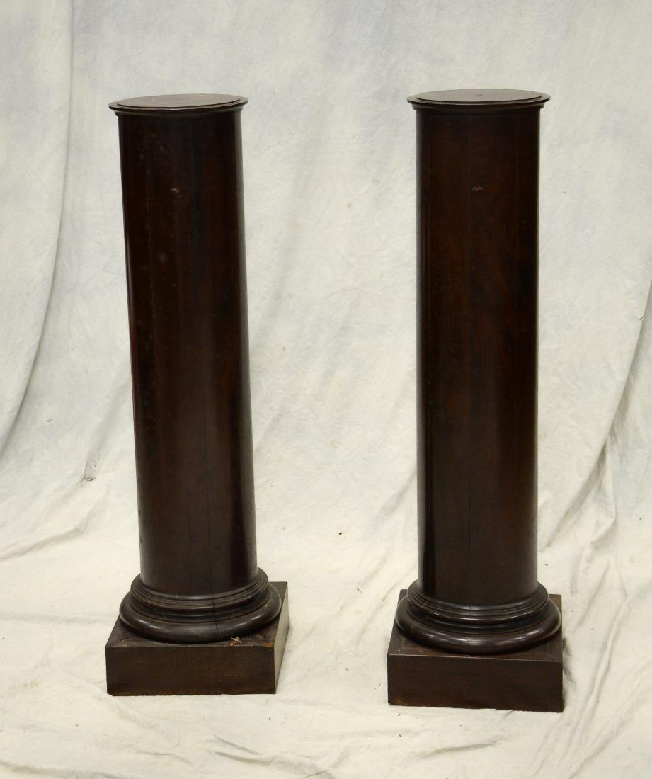 Pair classical mahogany column form pedestals, wear (1 of 1)