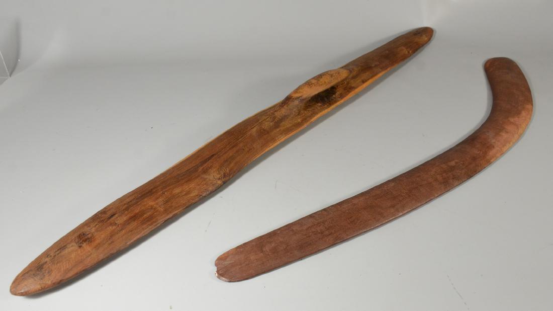 (2) Australian wood pcs, boomerang & parrying shield (1 of 1)